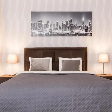 Modern At Classic Varšava